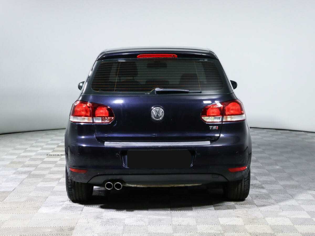 Volkswagen Golf с пробегом — 2009 год. Фото: #5