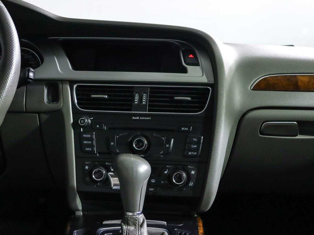 Audi A4 с пробегом — 2011 год. Фото: #10