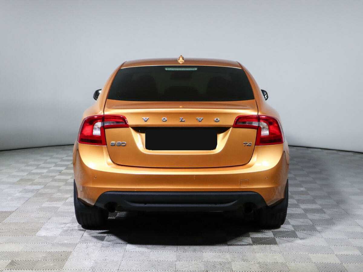 Volvo S60 с пробегом — 2011 год. Фото: #4