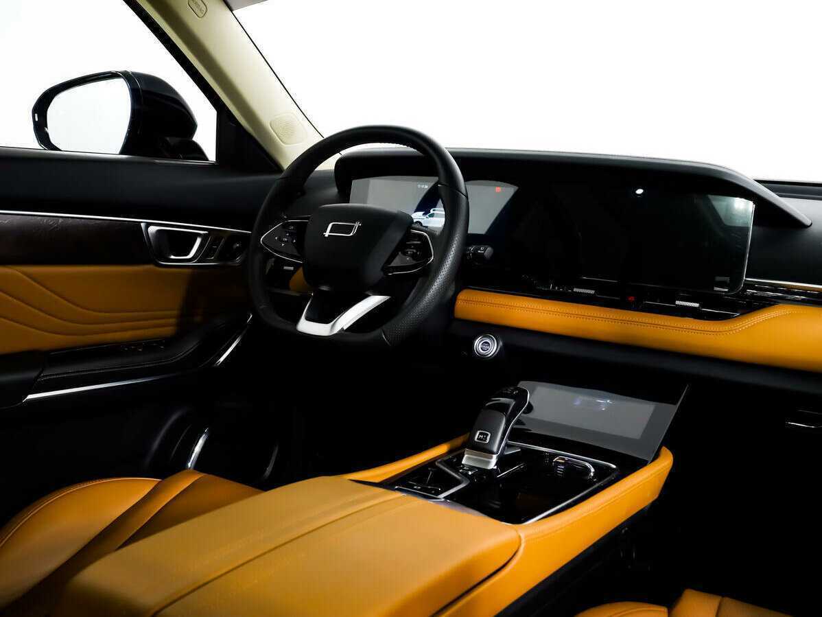 FAW Bestune T99 с пробегом — 2022 год. Фото: #8