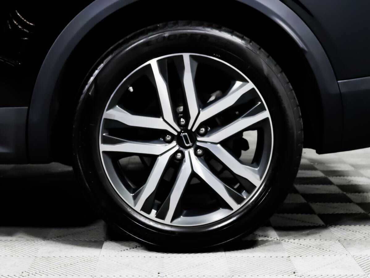 FAW Bestune T99 с пробегом — 2022 год. Фото: #13