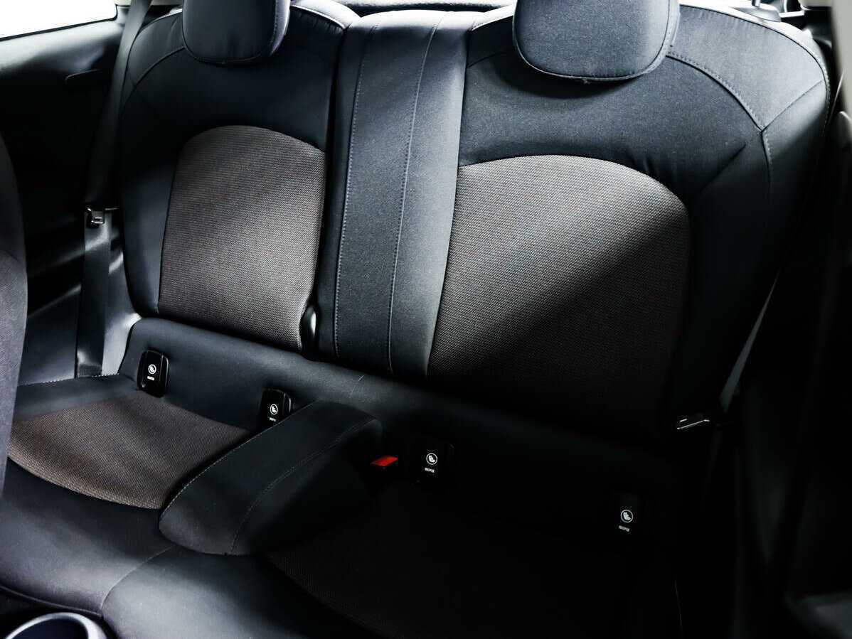 Mini Hatch с пробегом — 2019 год. Фото: #11