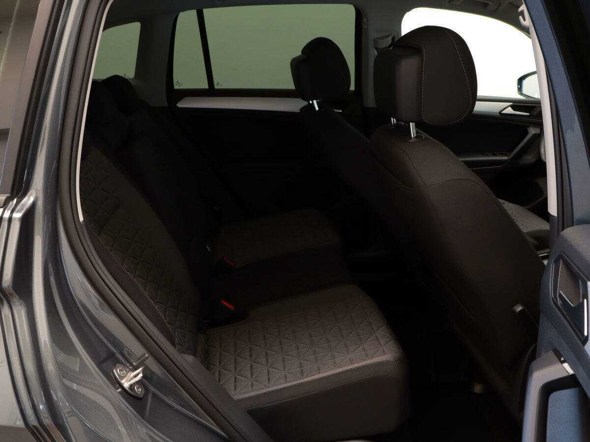 Volkswagen Tiguan с пробегом — 2022 год. Фото: #7