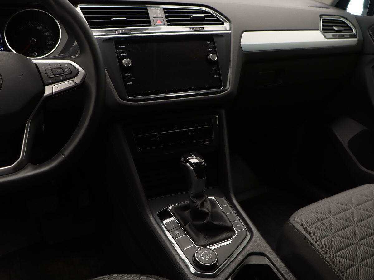 Volkswagen Tiguan с пробегом — 2022 год. Фото: #15