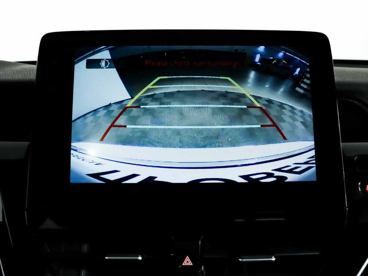 Toyota Camry с пробегом — 2022 год. Фото: #13