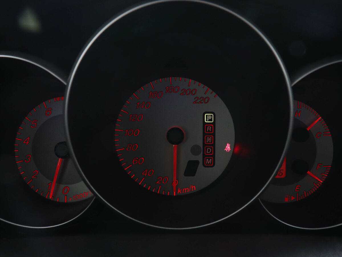 Mazda 3 с пробегом — 2007 год. Фото: #10