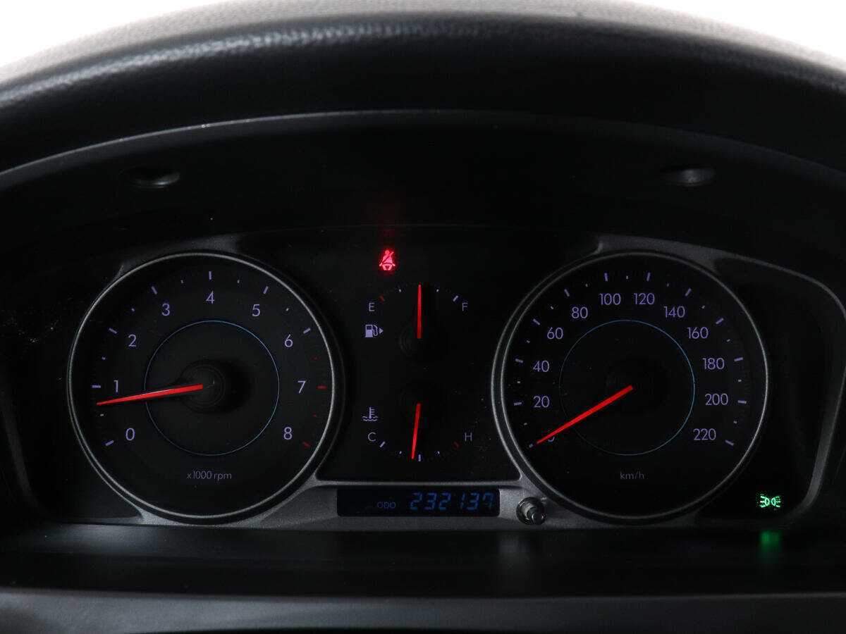 Chevrolet Epica с пробегом — 2011 год. Фото: #6