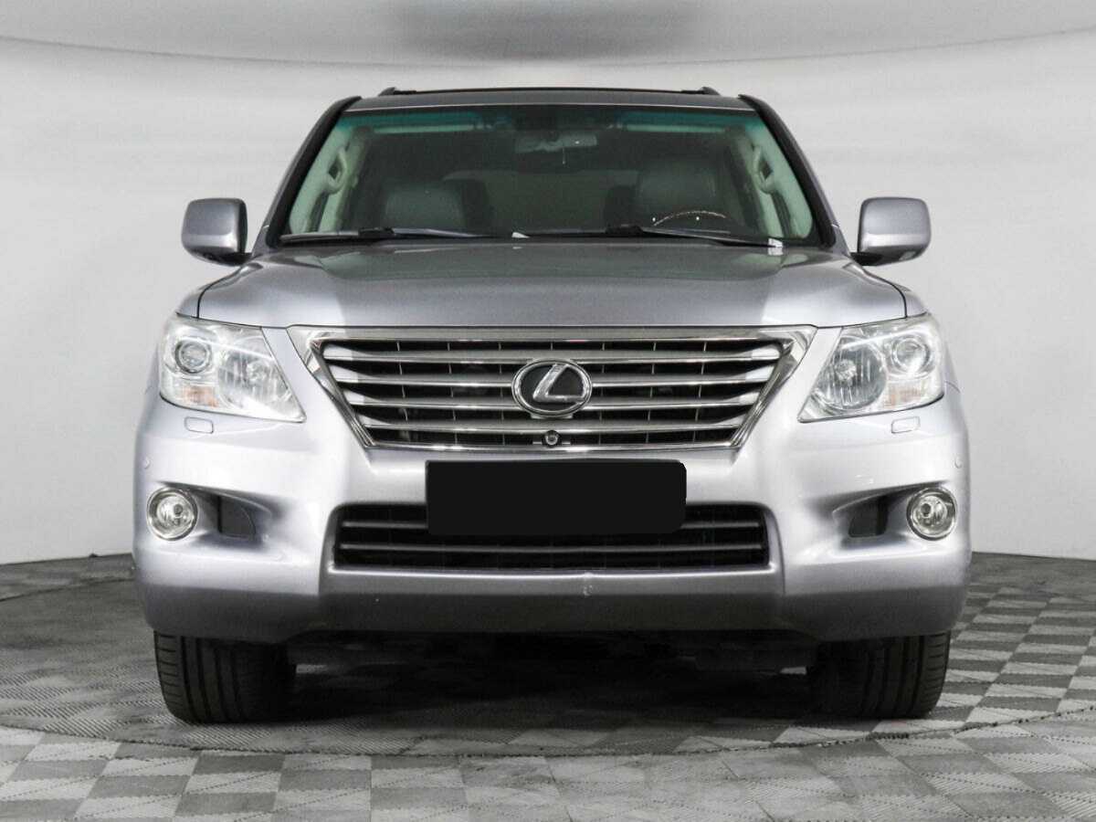 Lexus LX с пробегом — 2010 год. Фото: #1