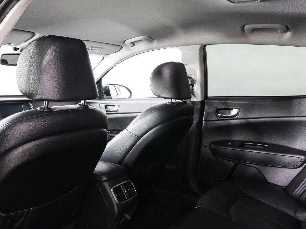 Kia Optima с пробегом — 2016 год. Фото: #11