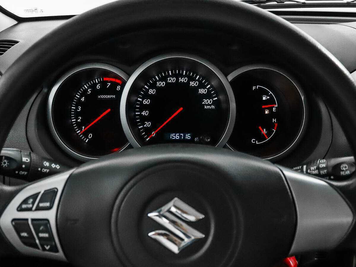 Suzuki Grand Vitara с пробегом — 2007 год. Фото: #14