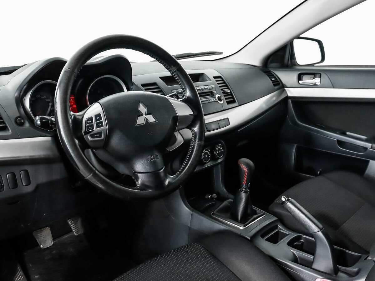 Mitsubishi Lancer с пробегом — 2008 год. Фото: #8
