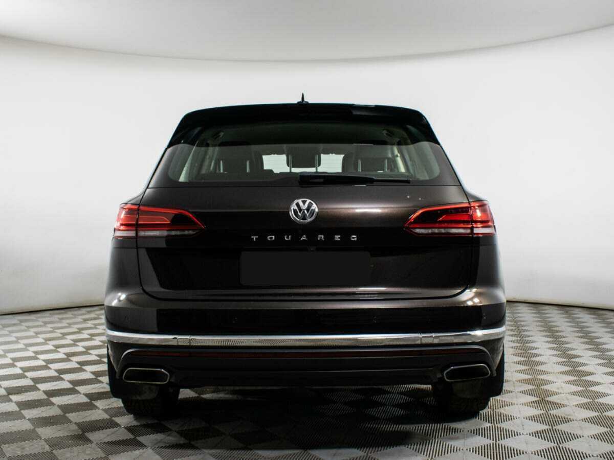 Volkswagen Touareg с пробегом — 2019 год. Фото: #5