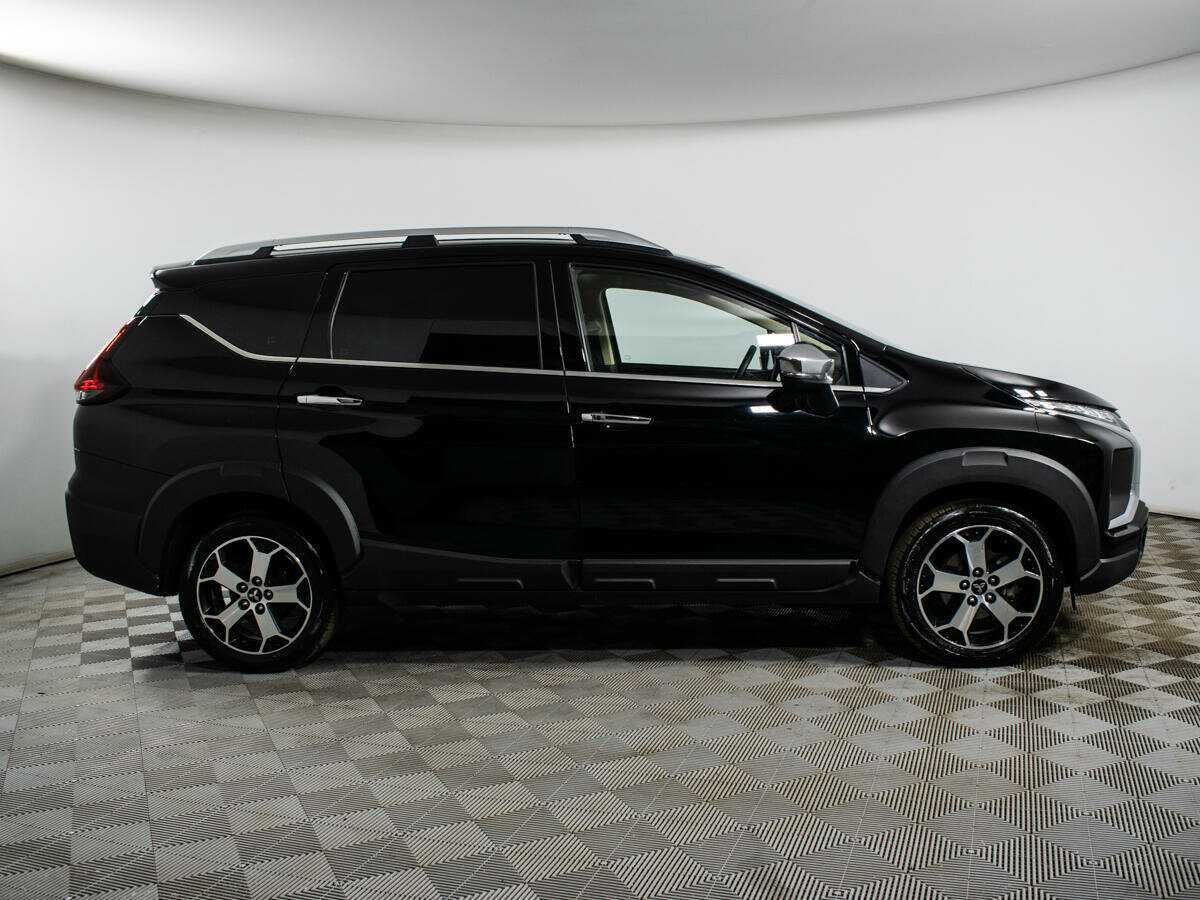 Mitsubishi Xpander с пробегом — 2022 год. Фото: #3