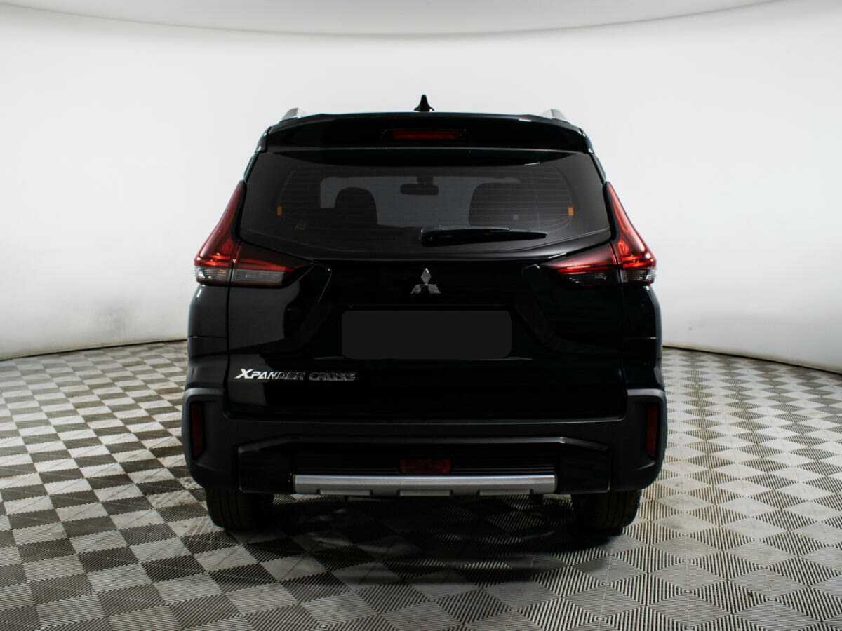 Mitsubishi Xpander с пробегом — 2022 год. Фото: #5