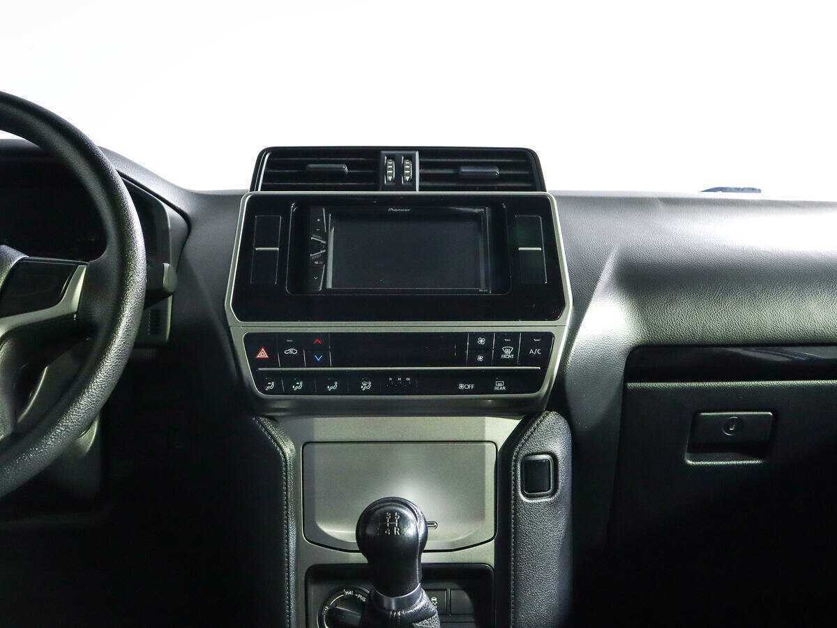 Toyota Land Cruiser Prado с пробегом — 2020 год. Фото: #10