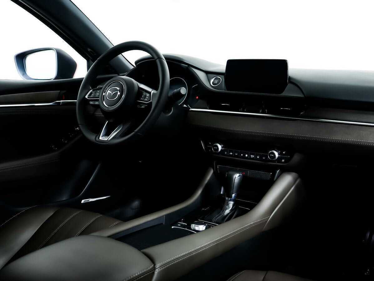 Mazda 6 с пробегом — 2023 год. Фото: #8