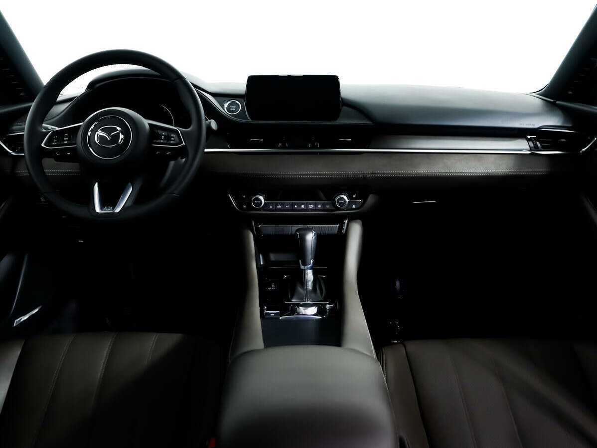 Mazda 6 с пробегом — 2023 год. Фото: #10
