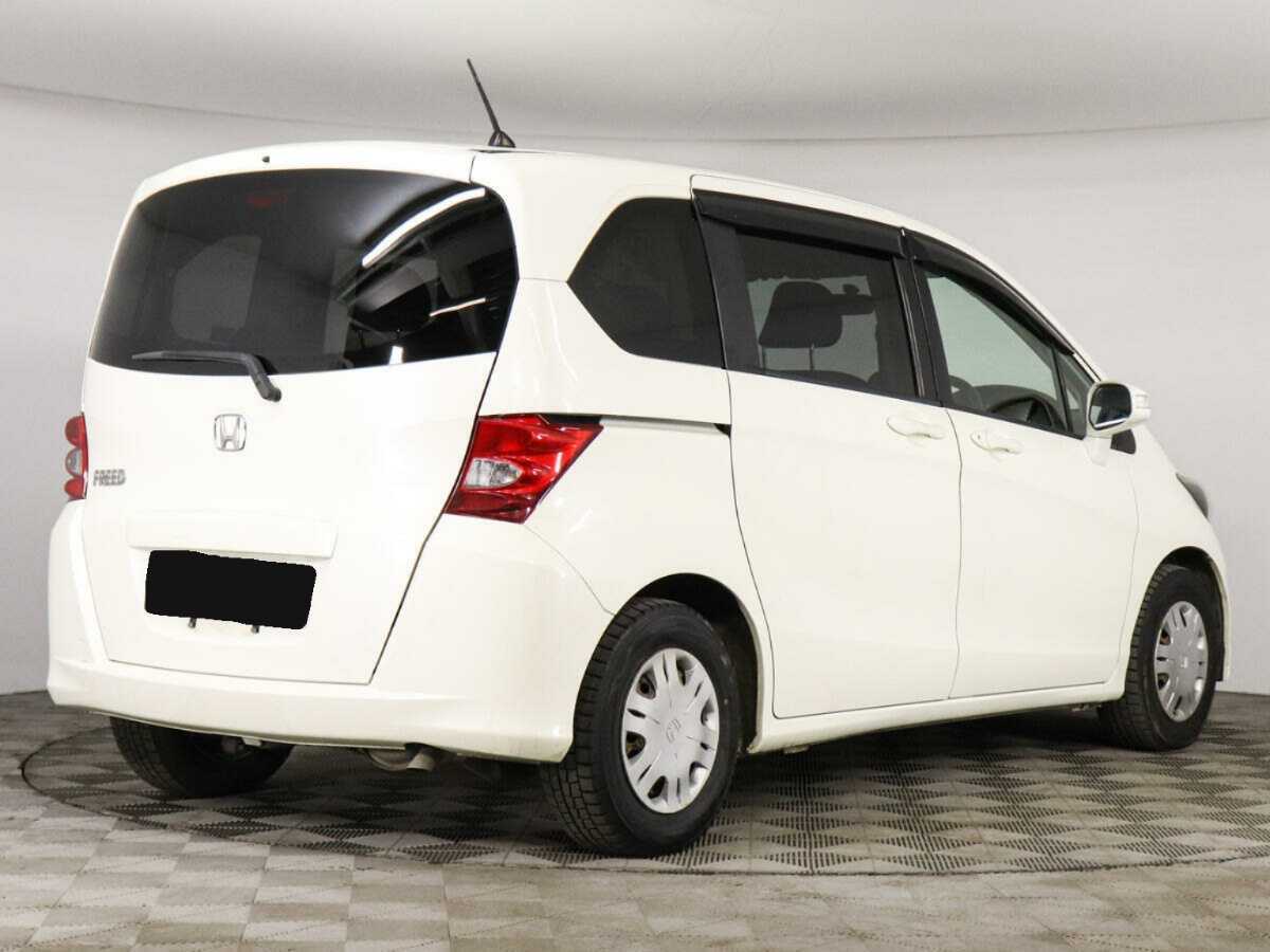 Honda Freed с пробегом — 2009 год. Фото: #3