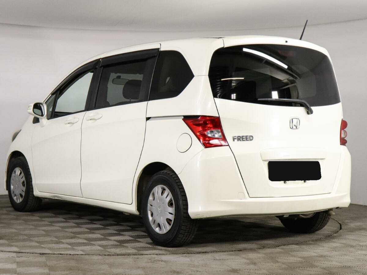 Honda Freed с пробегом — 2009 год. Фото: #5