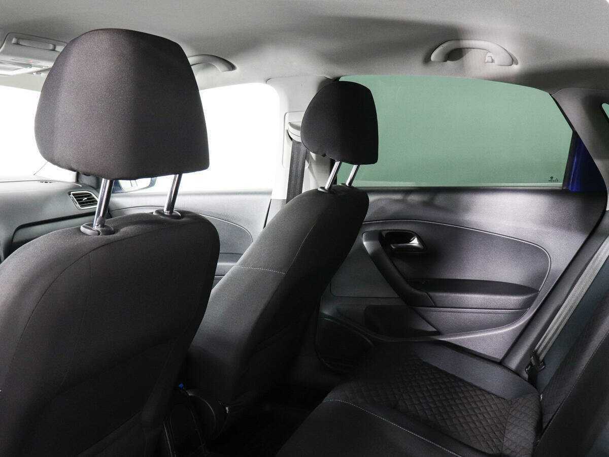 Volkswagen Polo с пробегом — 2020 год. Фото: #11