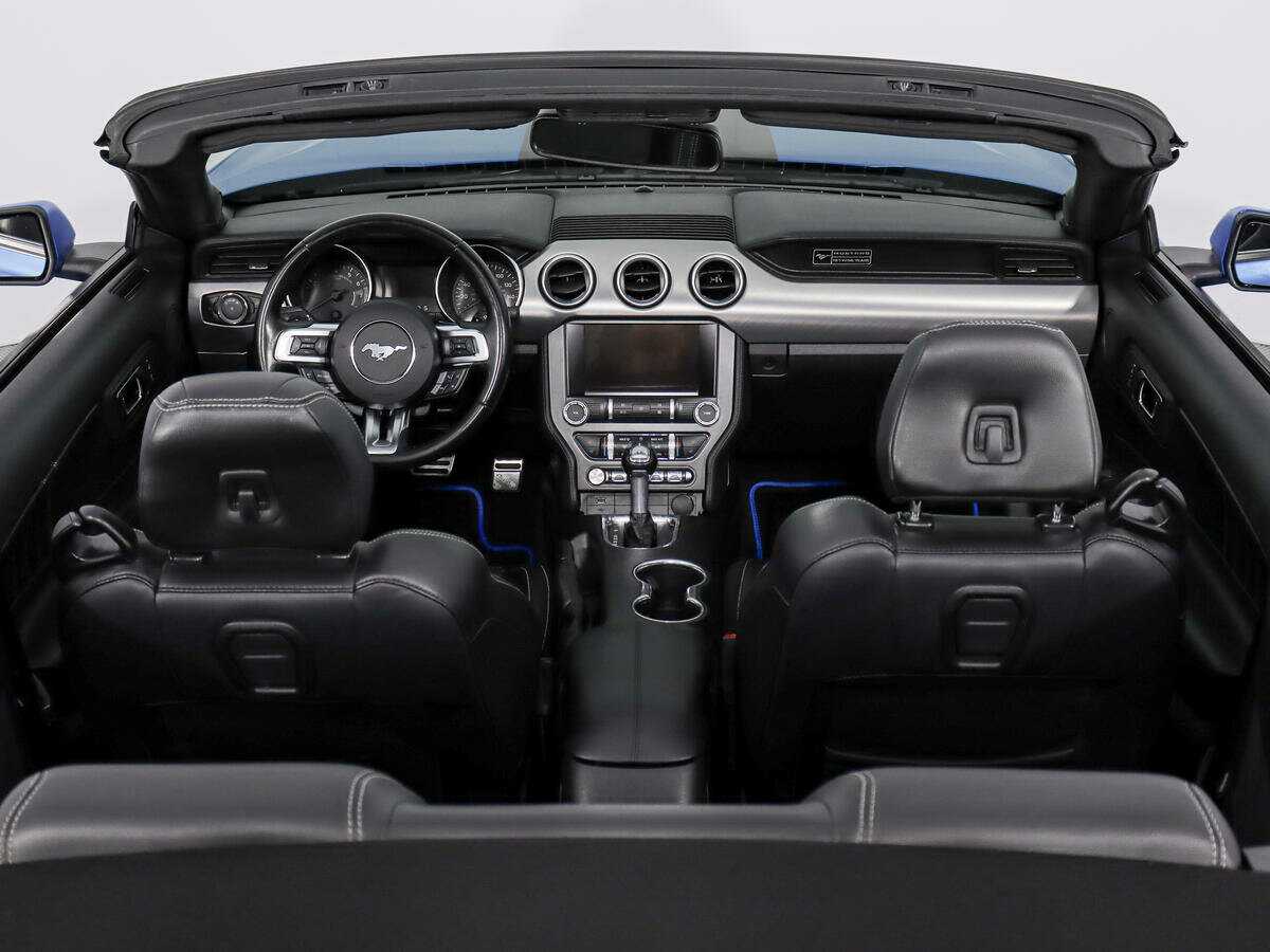 Ford Mustang с пробегом — 2020 год. Фото: #12