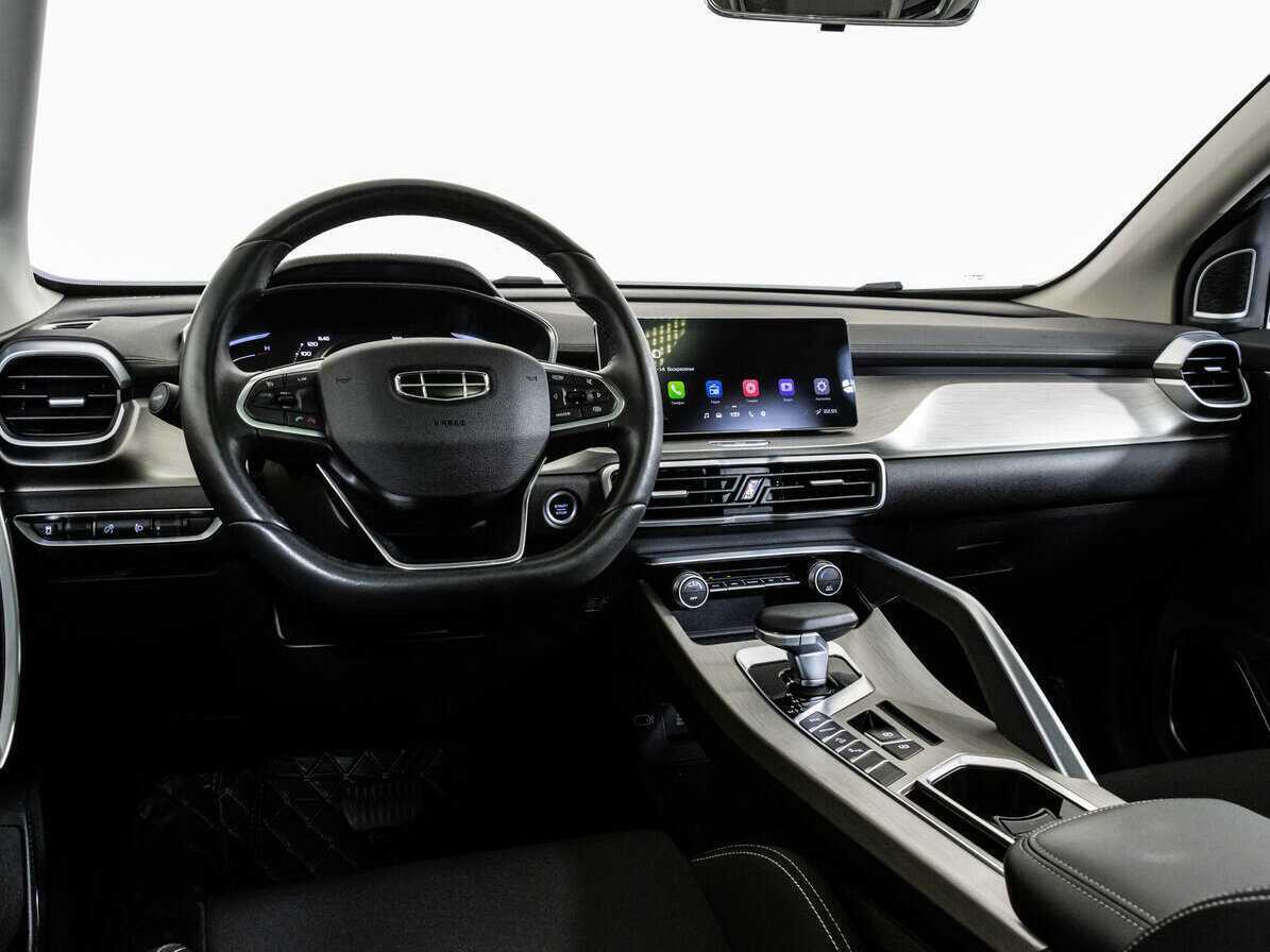 Geely Coolray с пробегом — 2022 год. Фото: #10