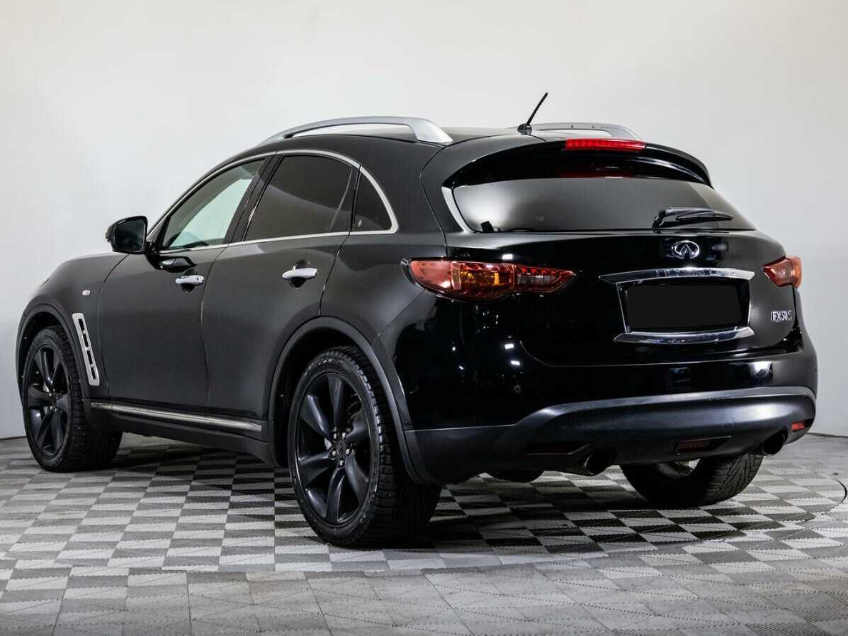 Infiniti FX с пробегом — 2008 год. Фото: #6