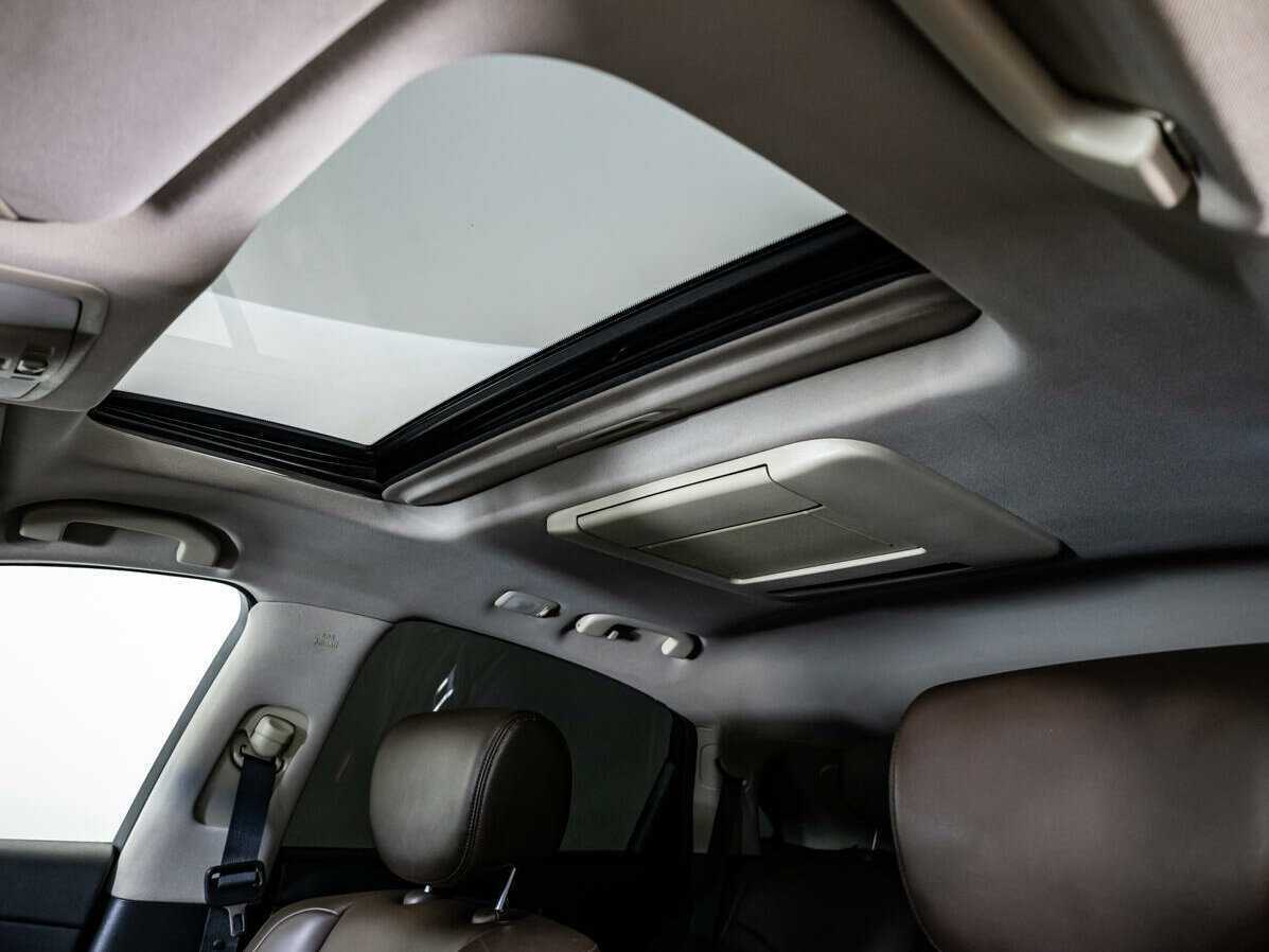 Infiniti FX с пробегом — 2008 год. Фото: #19