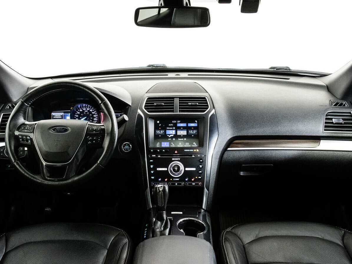 Ford Explorer с пробегом — 2018 год. Фото: #7