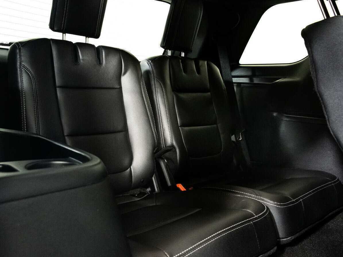 Ford Explorer с пробегом — 2018 год. Фото: #11