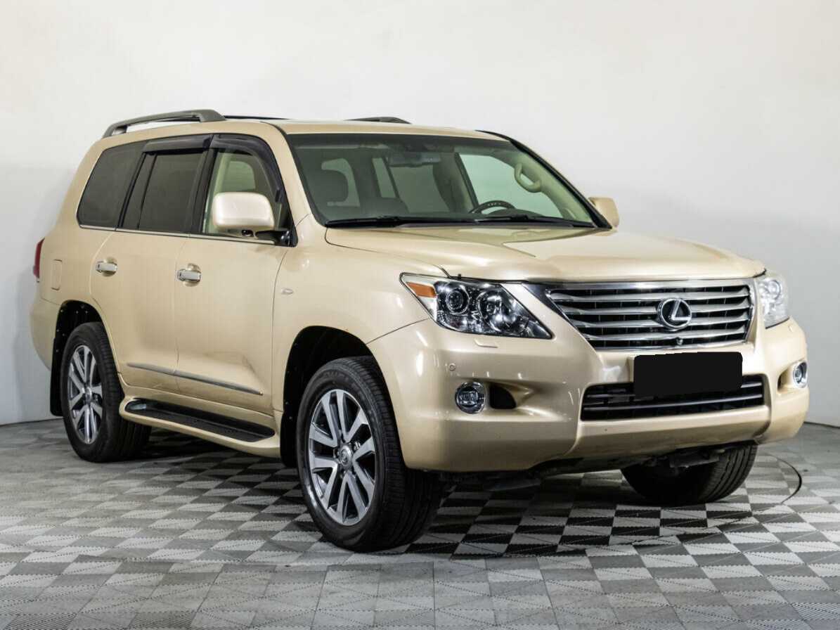 Lexus LX с пробегом — 2008 год. Фото: #2