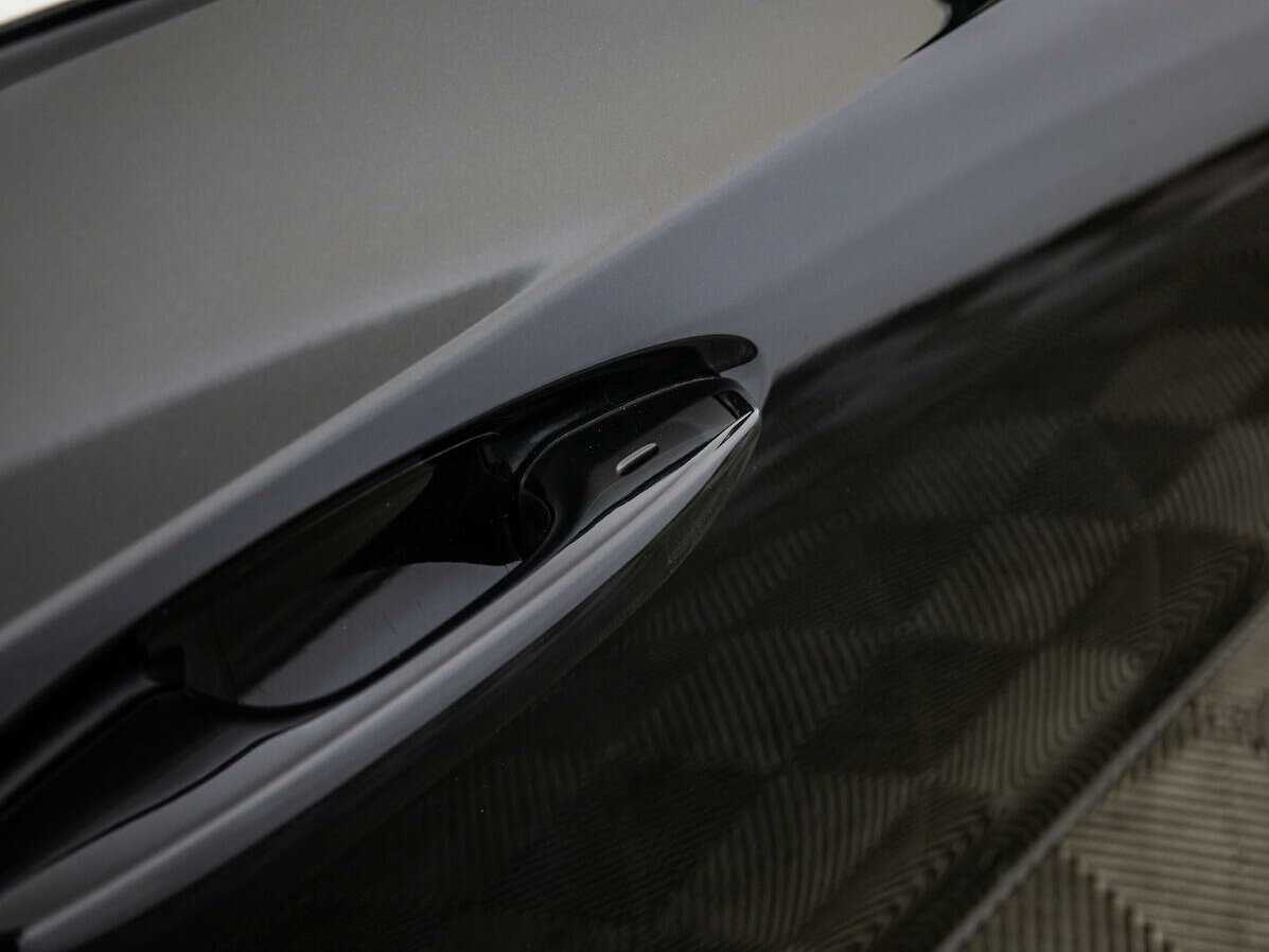 Lexus ES с пробегом — 2019 год. Фото: #27