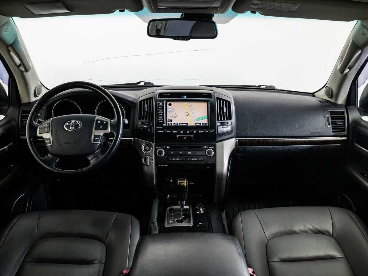 Toyota Land Cruiser с пробегом — 2008 год. Фото: #12