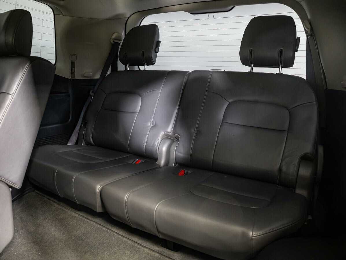 Toyota Land Cruiser с пробегом — 2008 год. Фото: #16