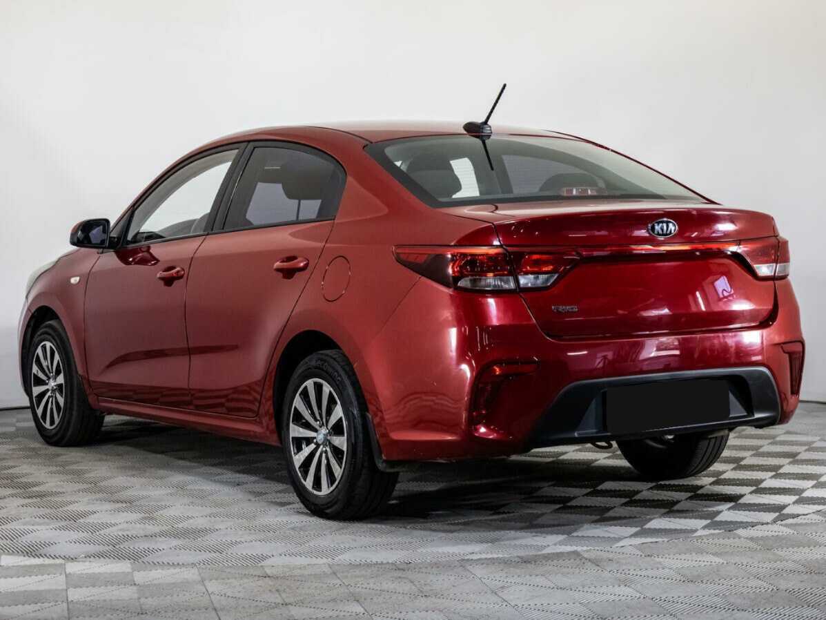 Kia Rio с пробегом — 2017 год. Фото: #6
