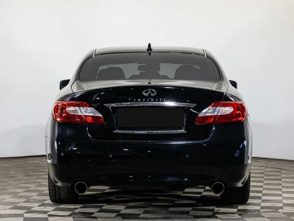 Infiniti M с пробегом — 2010 год. Фото: #4