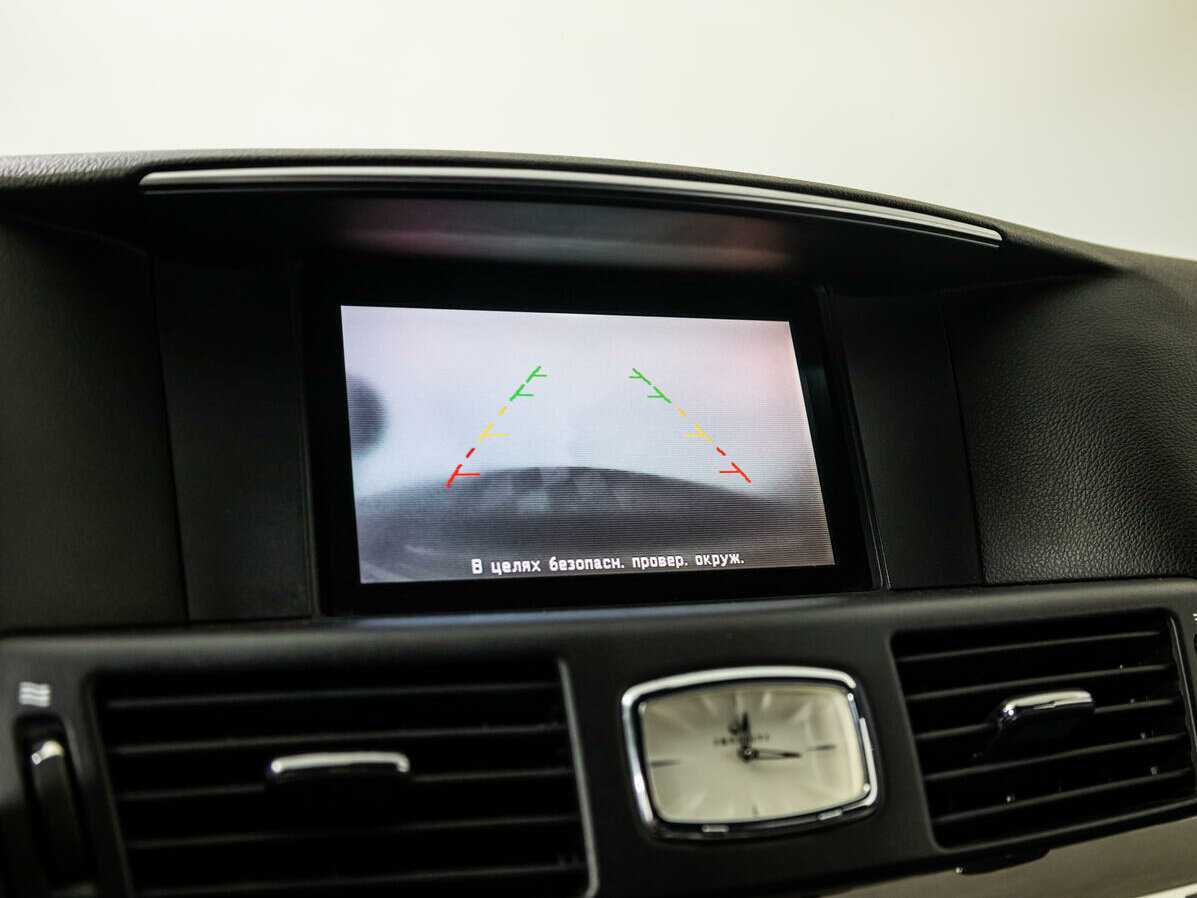 Infiniti M с пробегом — 2010 год. Фото: #12