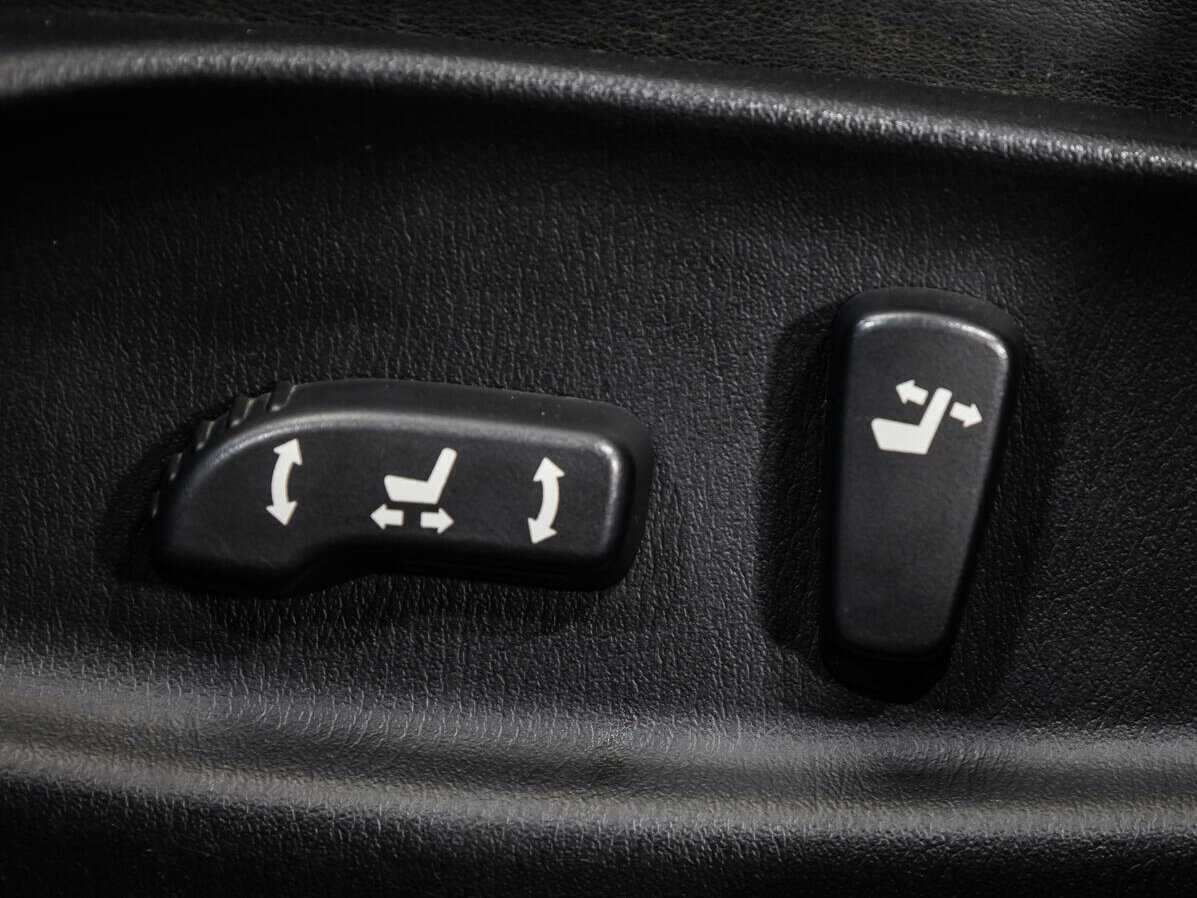 Infiniti M с пробегом — 2010 год. Фото: #18