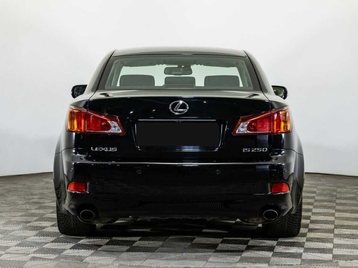Lexus IS с пробегом — 2008 год. Фото: #5