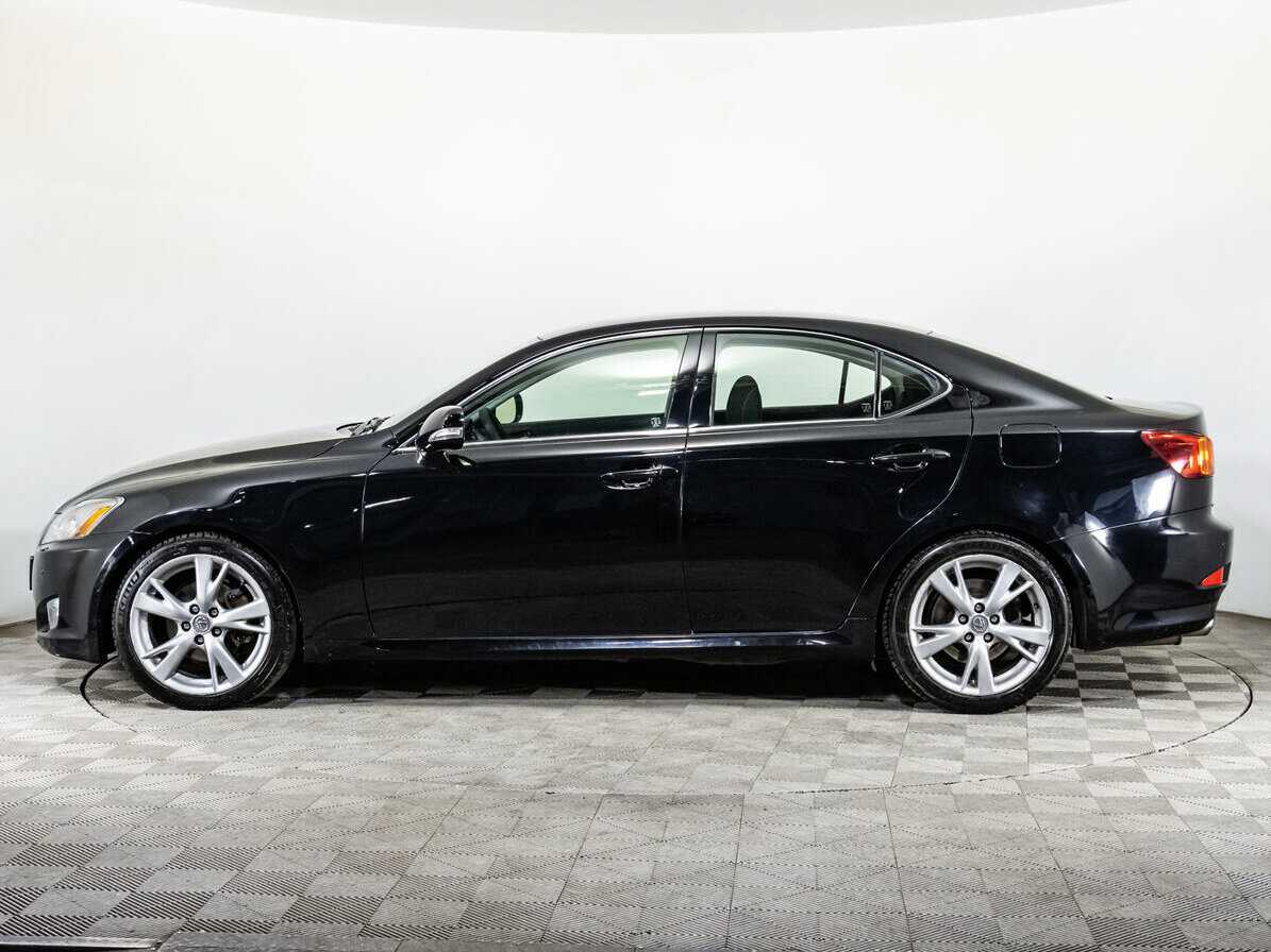 Lexus IS с пробегом — 2008 год. Фото: #7