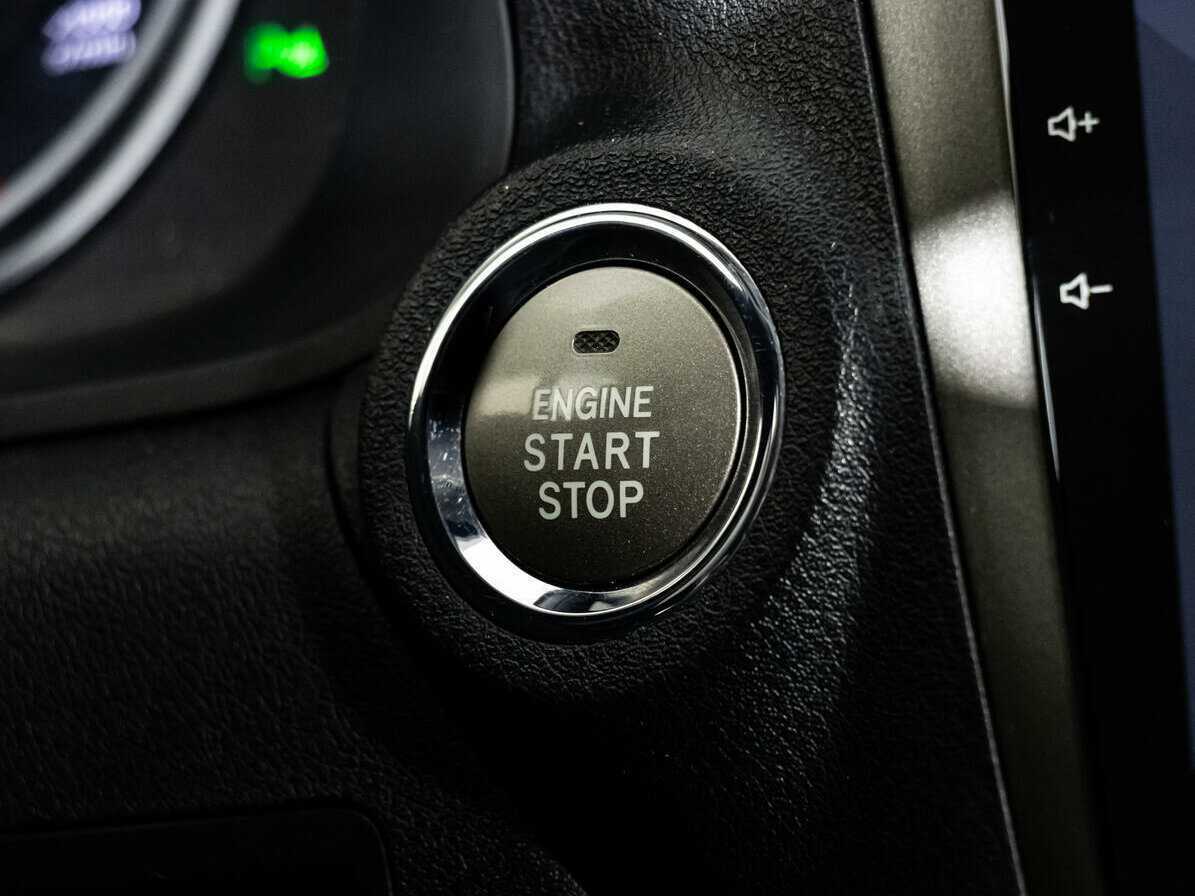 Lexus IS с пробегом — 2008 год. Фото: #16