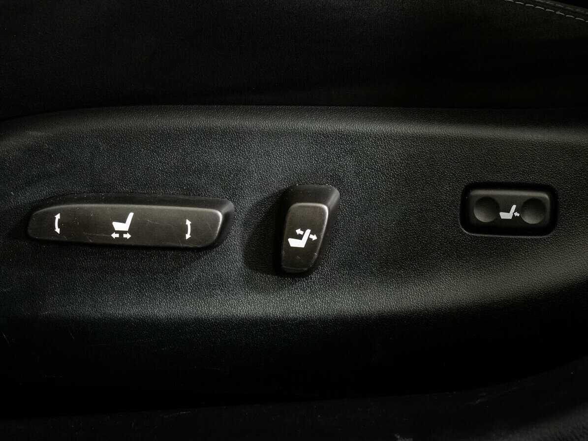 Lexus IS с пробегом — 2008 год. Фото: #22