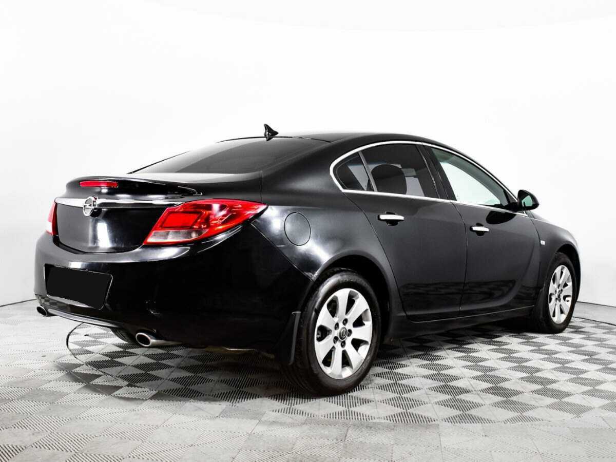 Opel Insignia с пробегом — 2010 год. Фото: #4