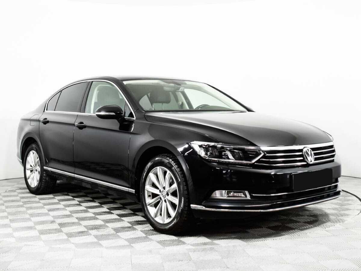 Volkswagen Passat с пробегом — 2016 год. Фото: #2