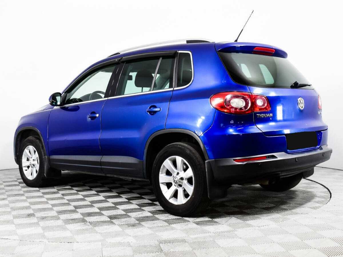 Volkswagen Tiguan с пробегом — 2009 год. Фото: #6