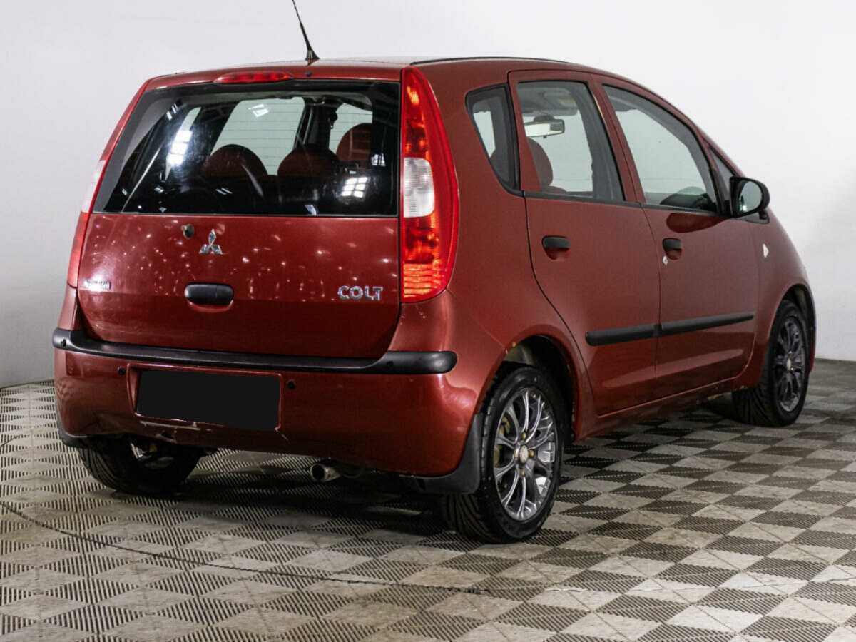 Mitsubishi Colt с пробегом — 2008 год. Фото: #4
