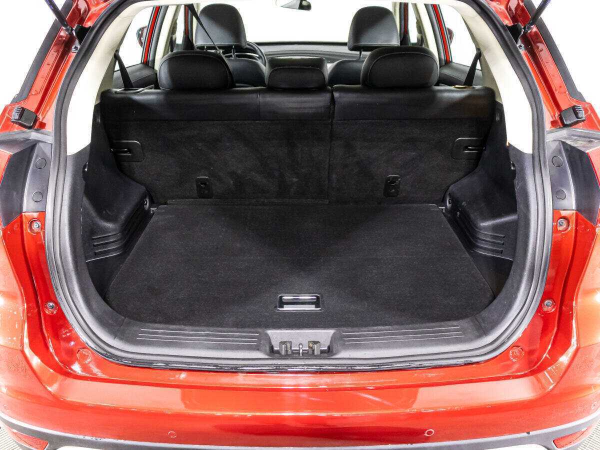 Geely Atlas с пробегом — 2021 год. Фото: #14