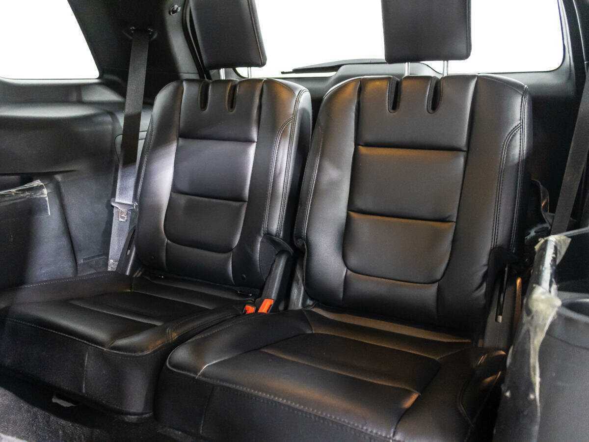 Ford Explorer с пробегом — 2019 год. Фото: #14