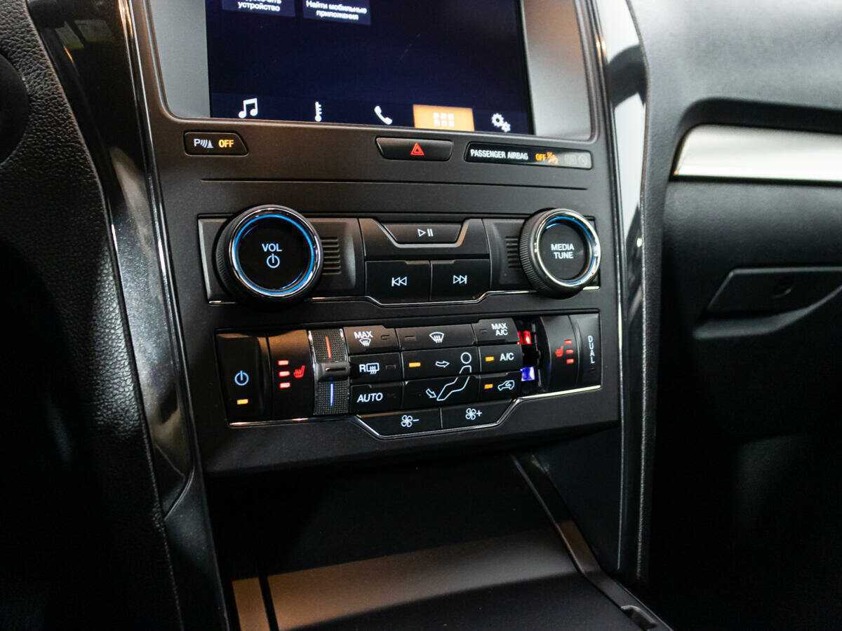 Ford Explorer с пробегом — 2019 год. Фото: #16