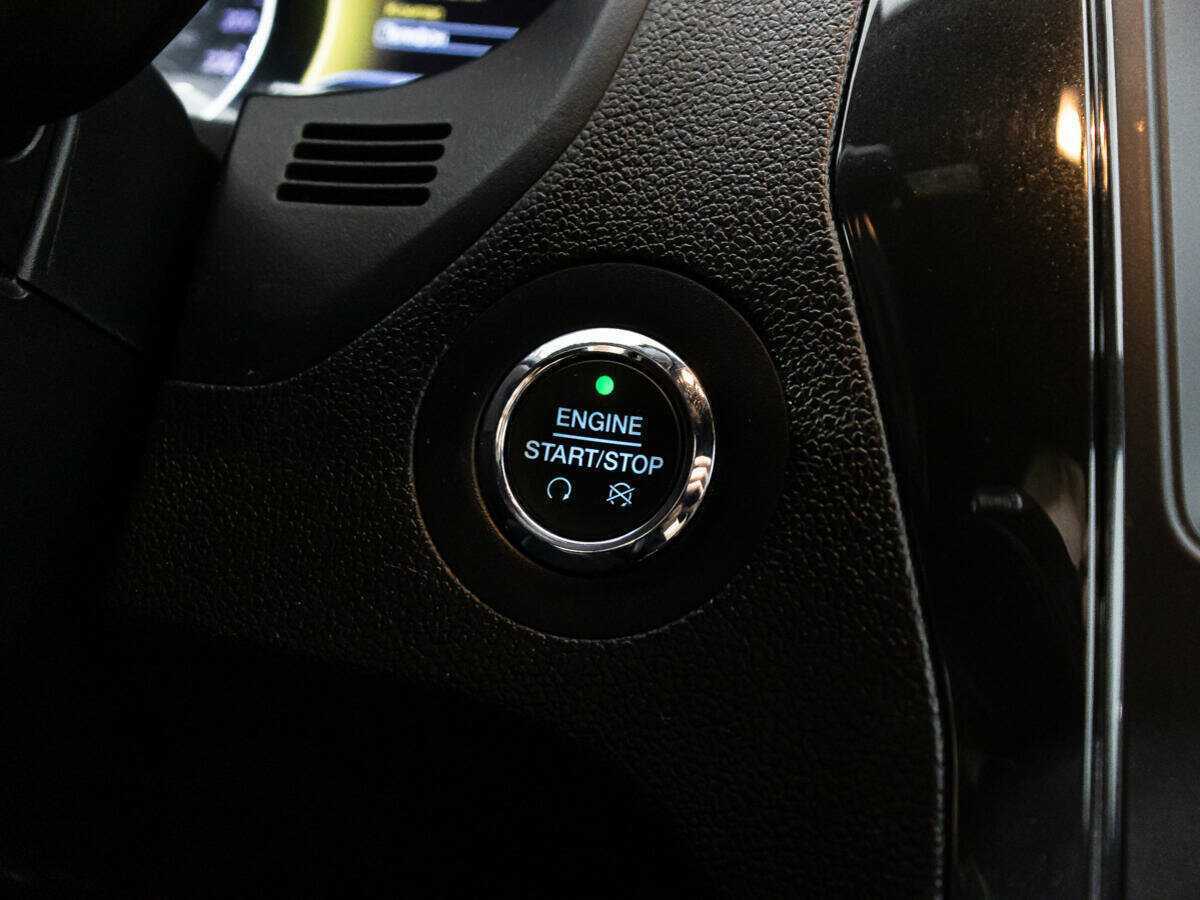 Ford Explorer с пробегом — 2019 год. Фото: #19